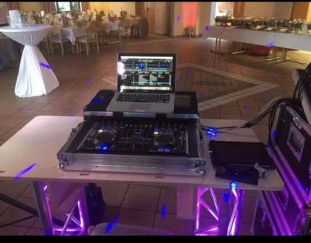 DJ Nett Veranstaltung Foto