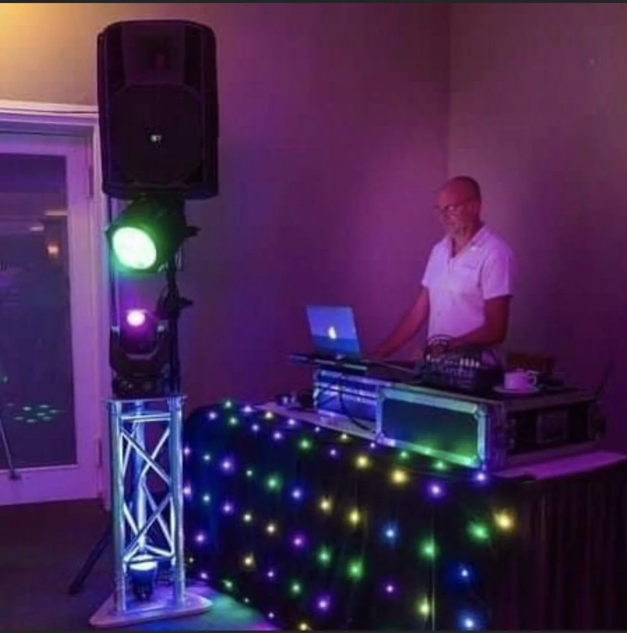 DJ Nett Veranstaltung Foto